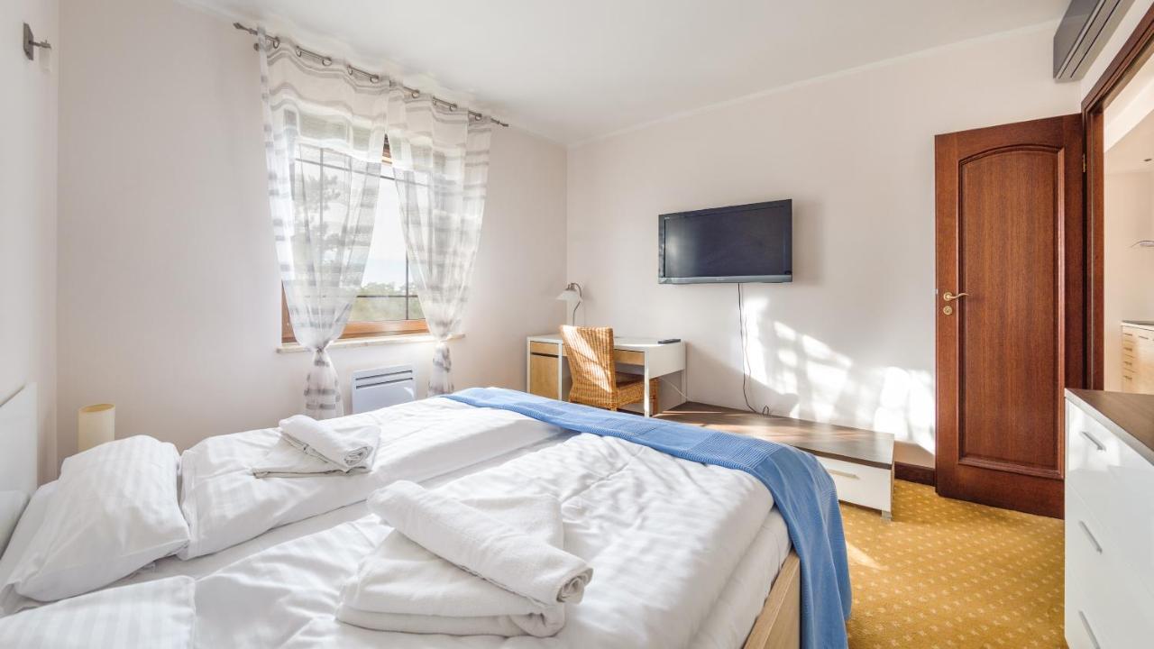 Apartamenty Sun & Snow Continental Blisko Plazy Krynica Morska Exterior foto
