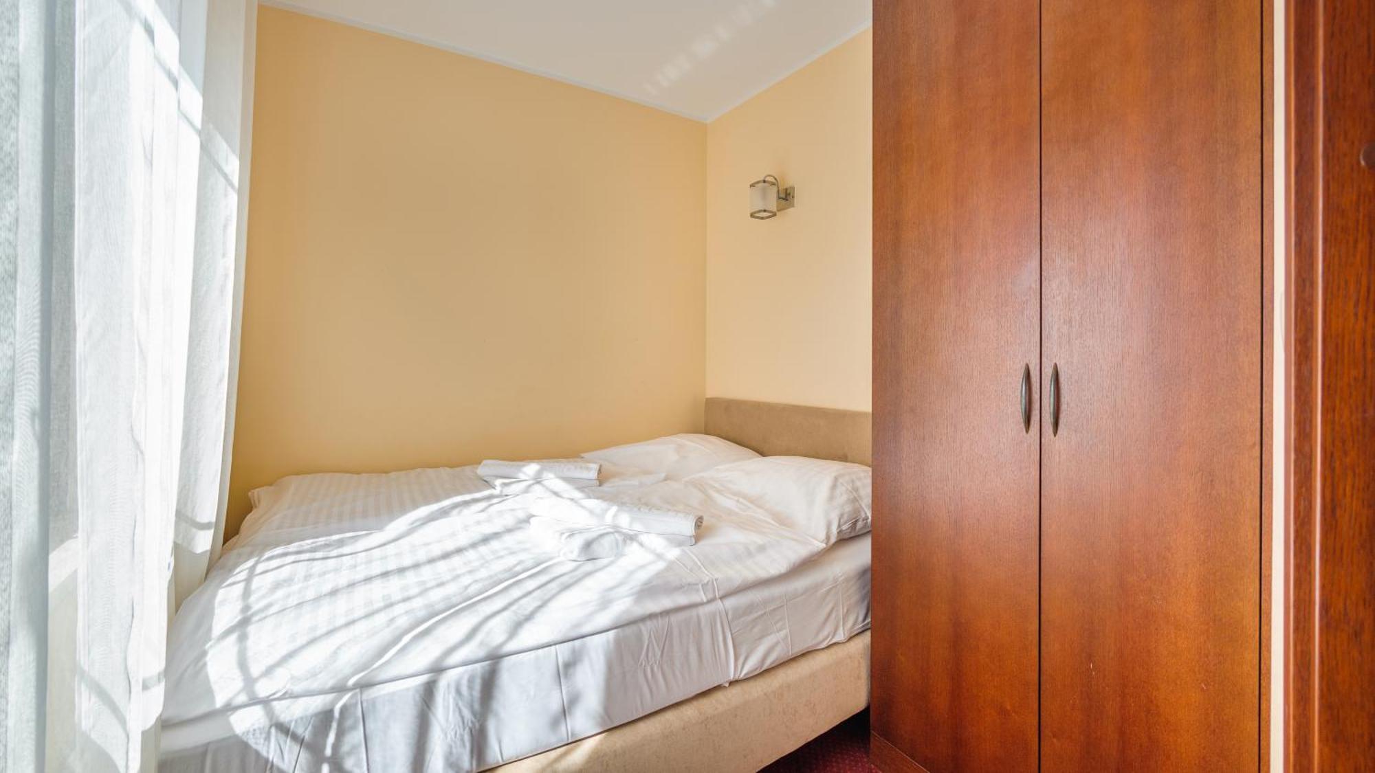 Apartamenty Sun & Snow Continental Blisko Plazy Krynica Morska Exterior foto