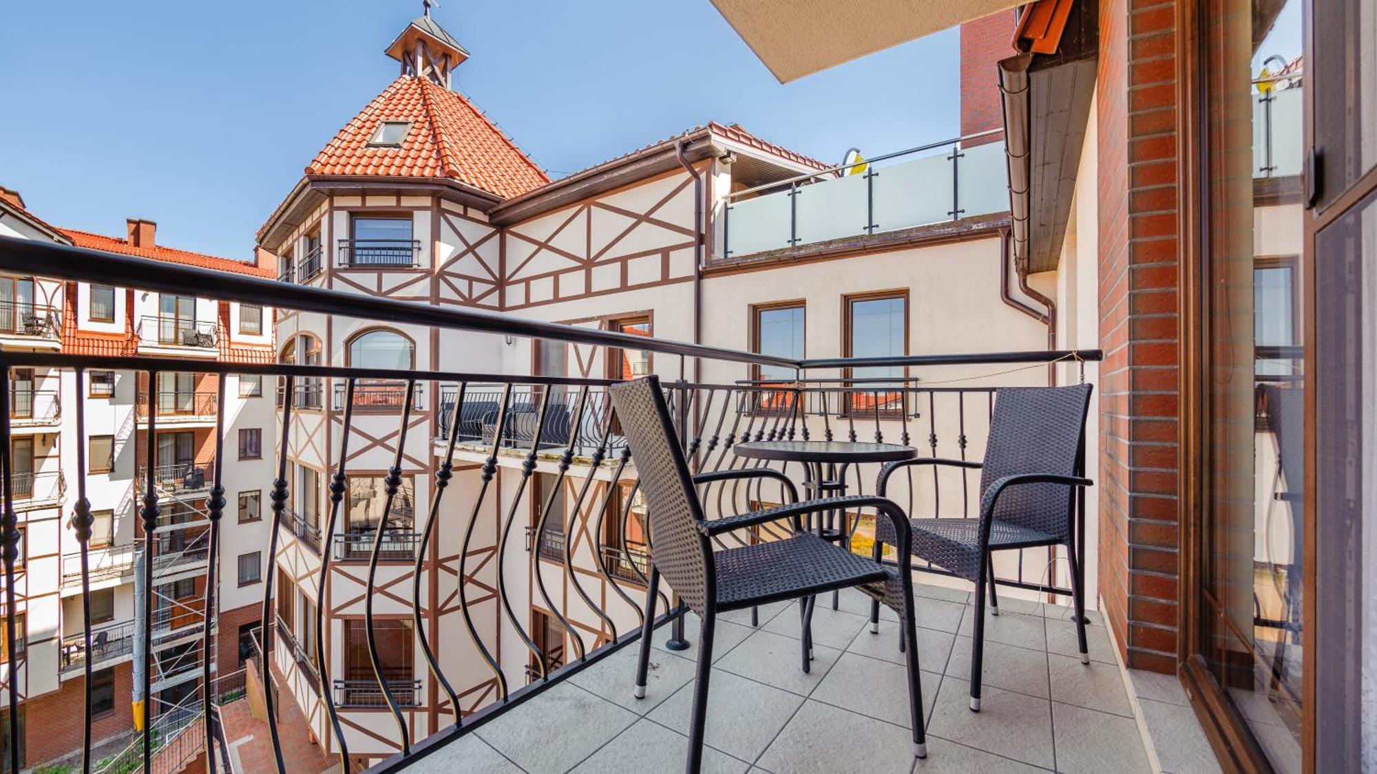 Apartamenty Sun & Snow Continental Blisko Plazy Krynica Morska Exterior foto