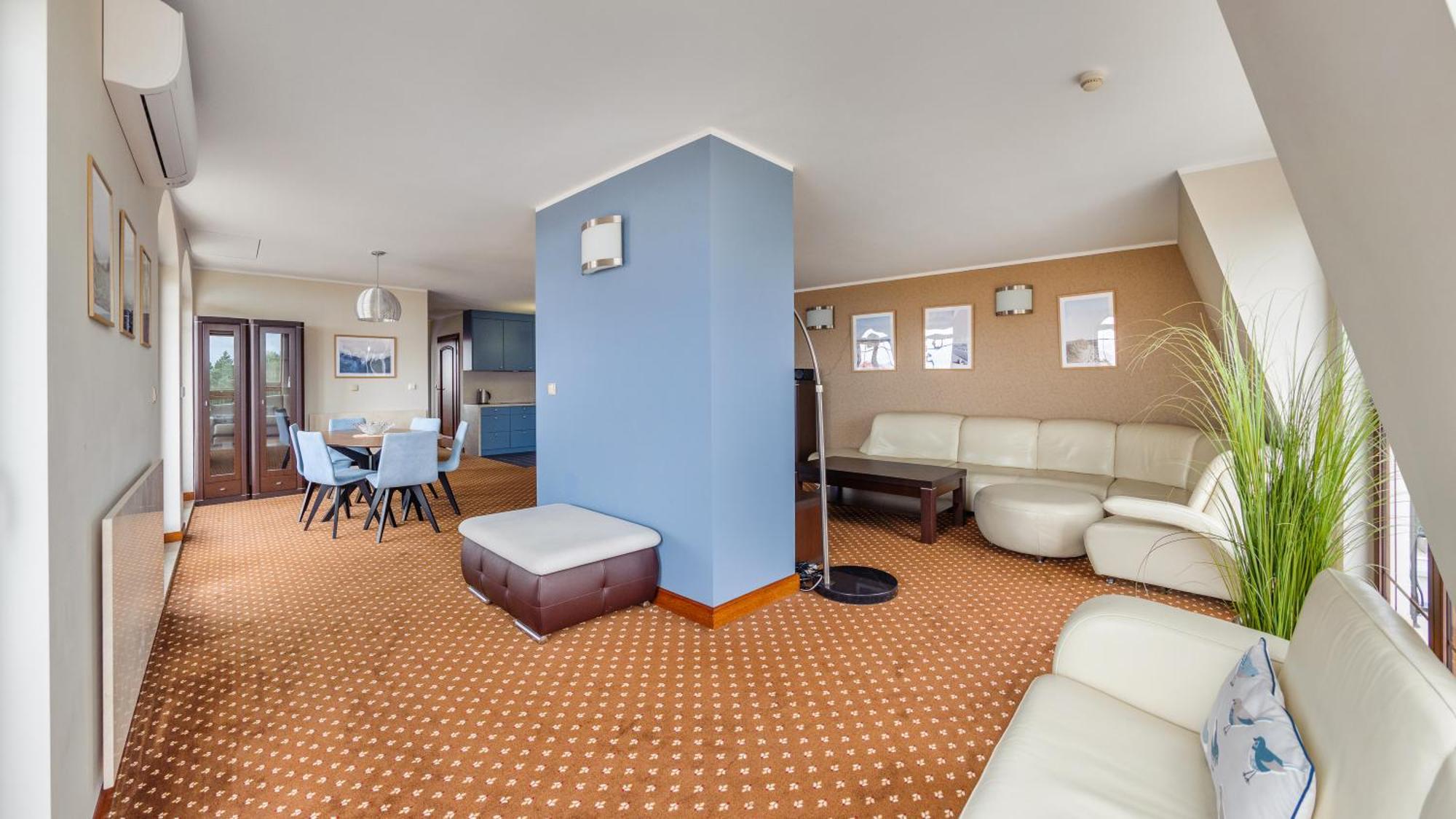 Apartamenty Sun & Snow Continental Blisko Plazy Krynica Morska Exterior foto