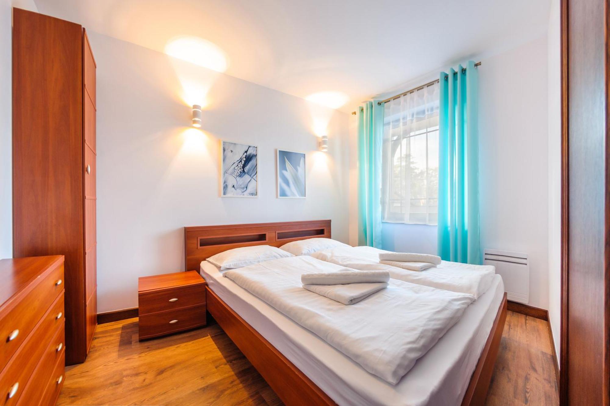 Apartamenty Sun & Snow Continental Blisko Plazy Krynica Morska Exterior foto